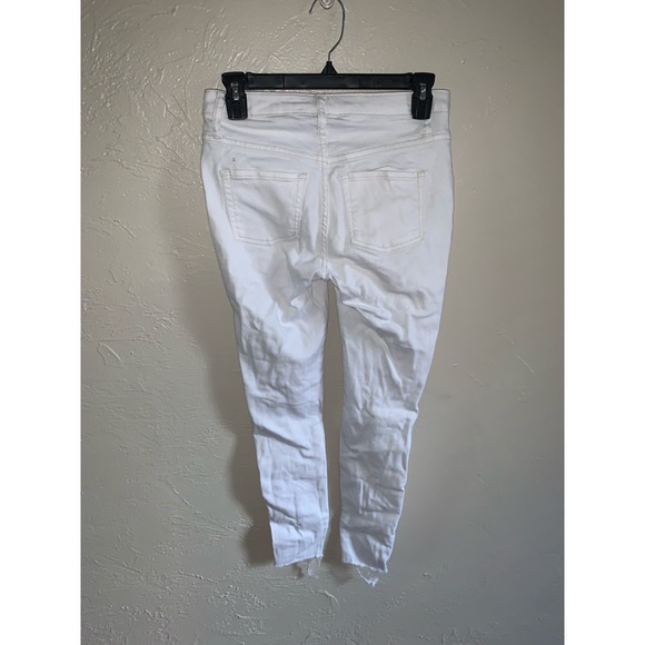 Distressed white jeans - Picture 2 of 2